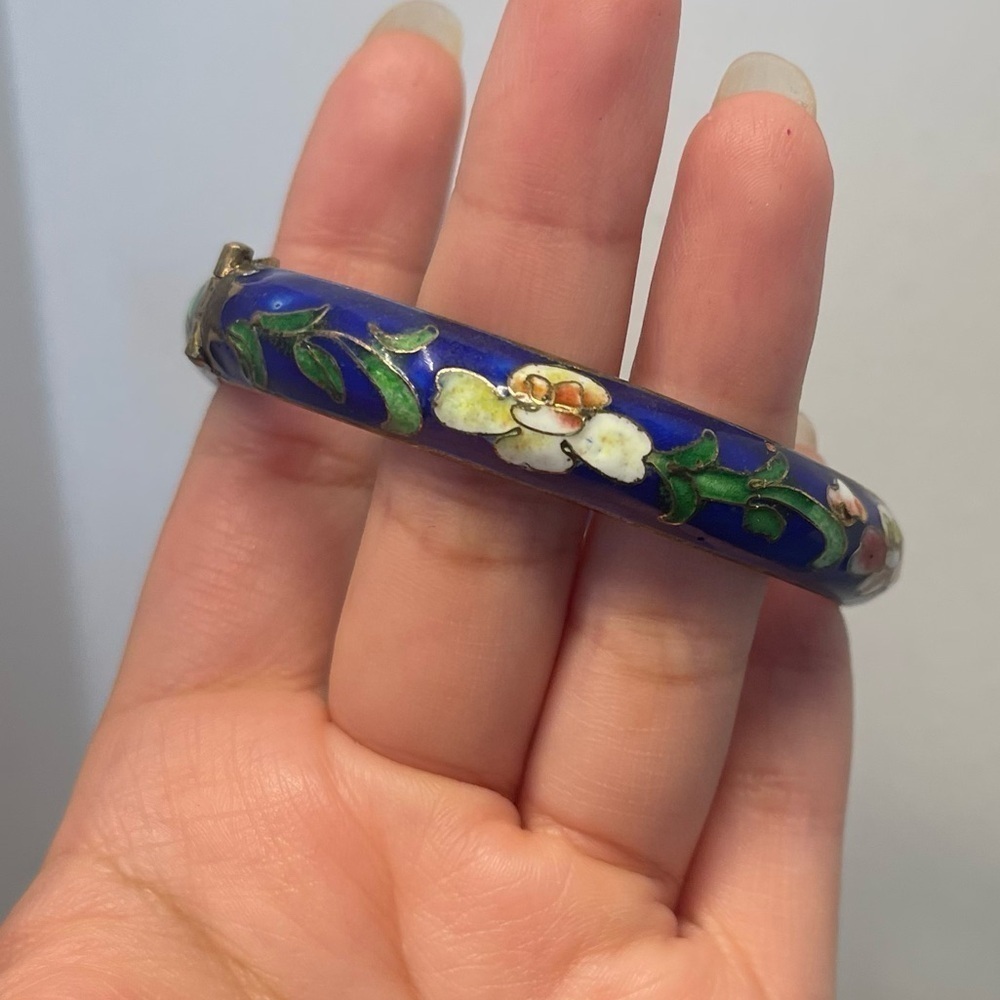 Vintage Cloisonne Hinged Cobalt BlueBFloral Bangle Bracelet